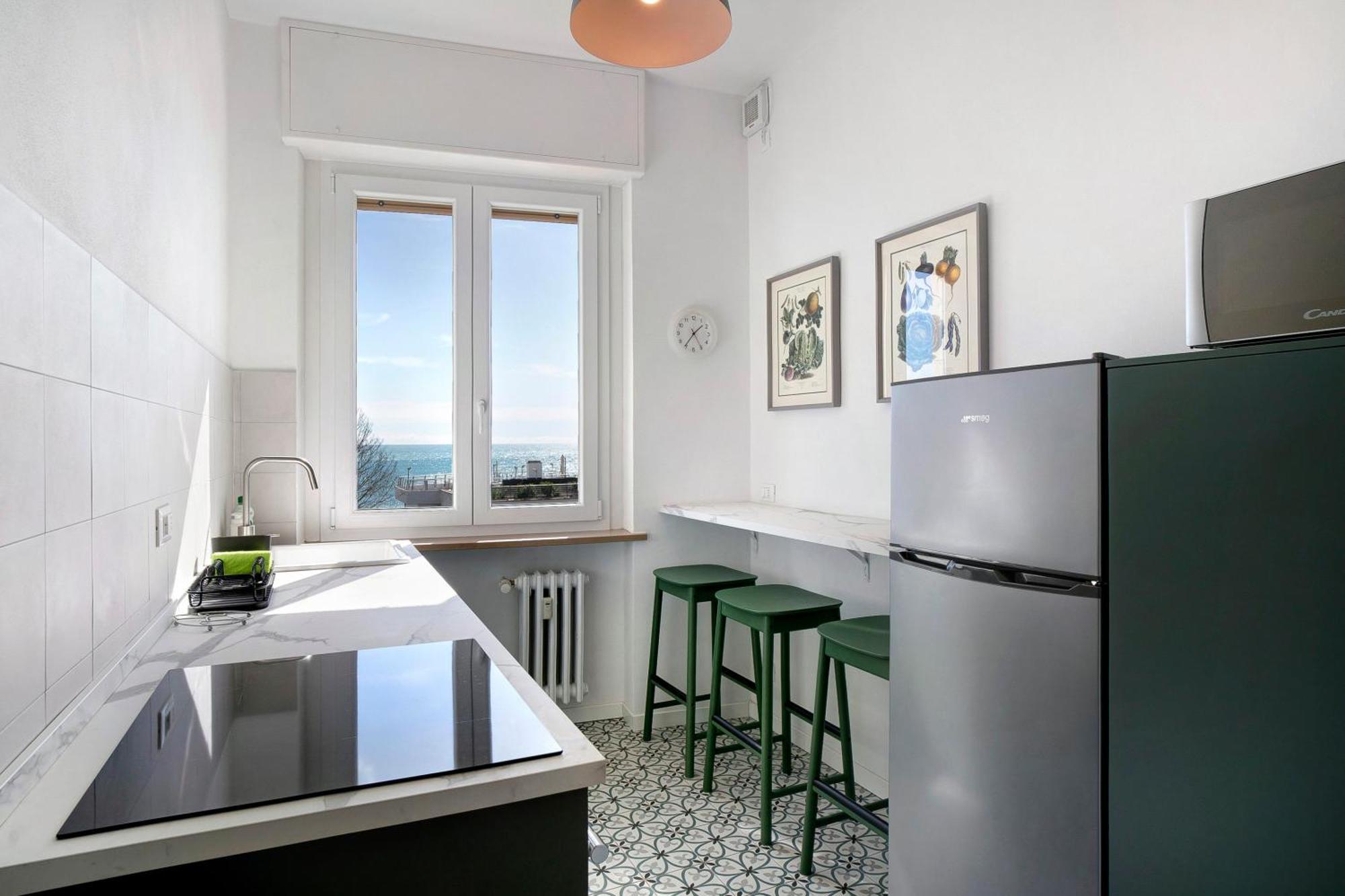Ferienwohnung Fronte Mare - Marina Di Marina dʼAndora Exterior foto